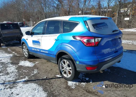 2017 Ford Escape Se z USA, uszkodzony, nr VIN 1FMCU9GD6HUC57386